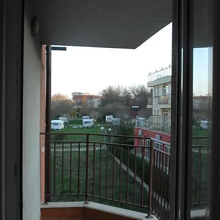 Park Argo Hostel *